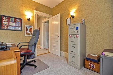 38 Forest St, Worcester, MA 01609 photo 15