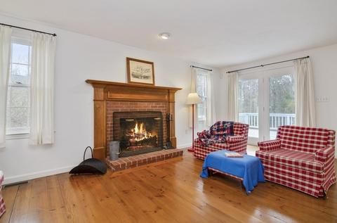 129 Snead Dr, Mashpee, MA 02649 photo 2