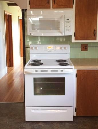 193 Chicago St, Fall River, MA 02721 photo 11