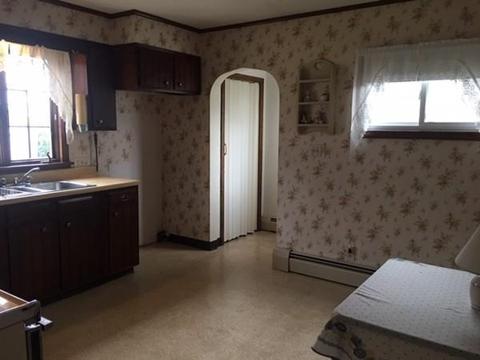 140 Chicago St, Fall River, MA 02721 photo 4