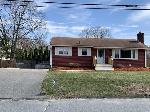 16 Pine Crest Dr, Worcester, MA 01604 photo 2