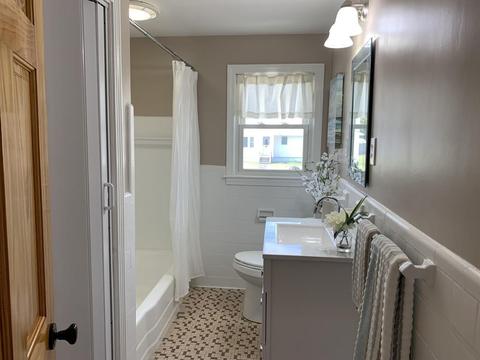 16 Pine Crest Dr, Worcester, MA 01604 photo 12