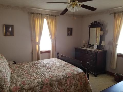 219 Connecticut Ave, Springfield, MA 01104 photo 8