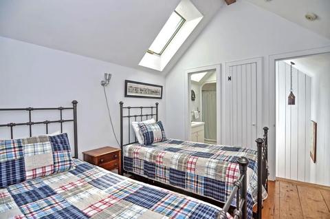 32 Flying Cloud Cir #32, Mashpee, MA 02649 photo 13