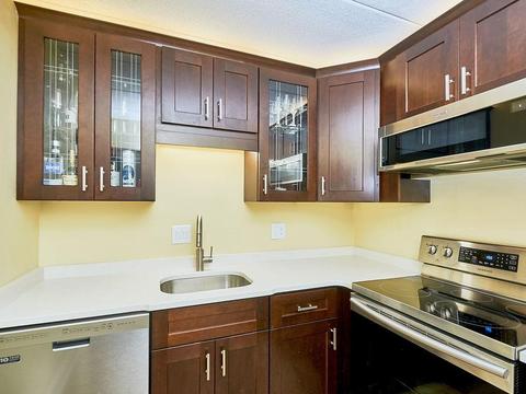 30 High St #103, Dedham, MA 02026 photo 3