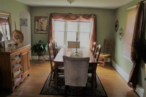 22 Buick St, Springfield, MA 01118 photo 3
