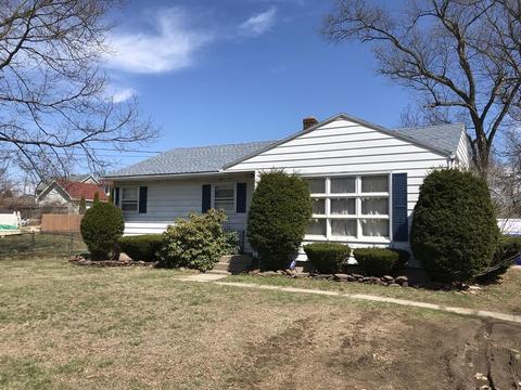 143 Slater Ave, Springfield, MA 01119 photo 2