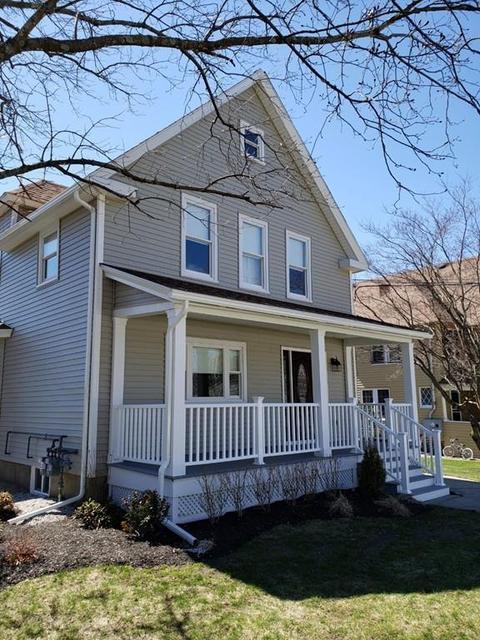 154 Main St, Upton, MA 01568 photo 1