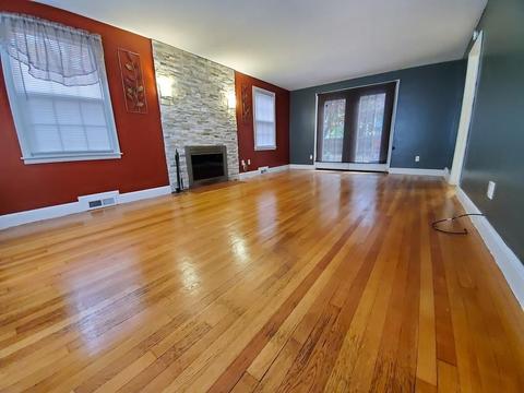 1570 Plumtree Rd, Springfield, MA 01119 photo 3