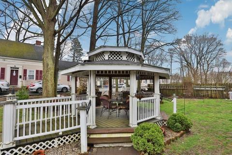 43 Poplar St, Danvers, MA 01923 photo 24