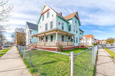 1353 Dwight St, Springfield, MA 01107 photo 3