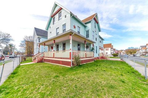 1353 Dwight St, Springfield, MA 01107 photo 9
