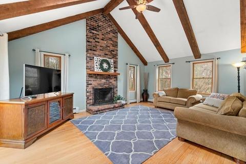 3 Briarwood Ln, Upton, MA 01568 photo 7