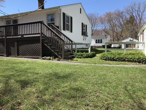11 Batten St, Webster, MA 01570 photo 7