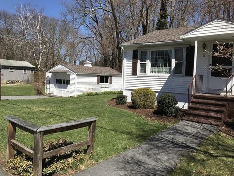 11 Batten St, Webster, MA 01570 photo 9