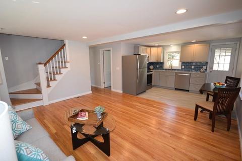 18 Mayflower Rd, Springfield, MA 01118 photo 7