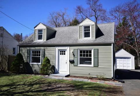 18 Mayflower Rd, Springfield, MA 01118 photo 1