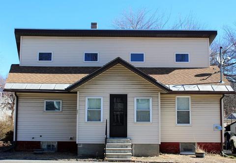 231 West St, Gardner, MA 01440 photo 1