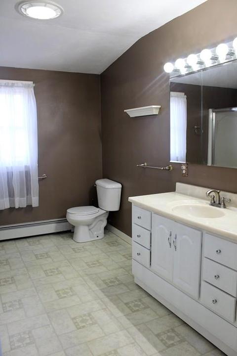 231 West St, Gardner, MA 01440 photo 22