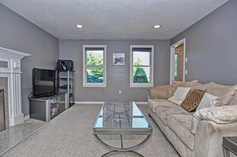 45 Downs Rd, Douglas, MA 01516 photo 6
