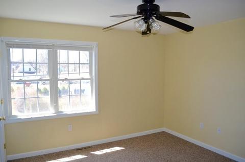 22 Clark St, Chicopee, MA 01013 photo 22