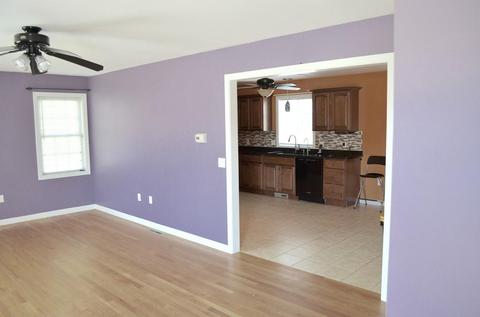 22 Clark St, Chicopee, MA 01013 photo 10