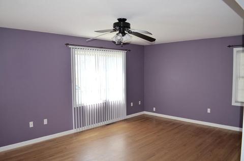 22 Clark St, Chicopee, MA 01013 photo 9
