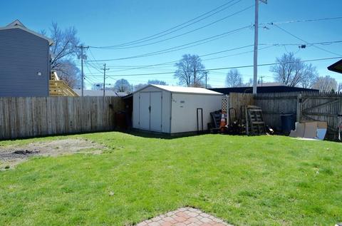22 Clark St, Chicopee, MA 01013 photo 5