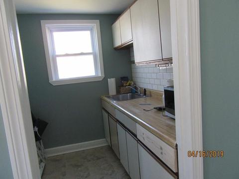 129 Swindells, Fall River, MA 02723 photo 4