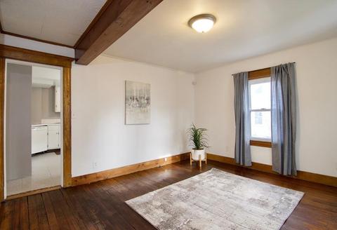 57 Denver St, Springfield, MA 01109 photo 8