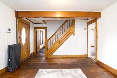 57 Denver St, Springfield, MA 01109 photo 10