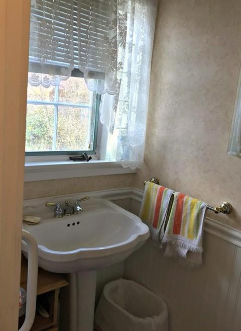 42 Church St, Ware, MA 01082 photo 27