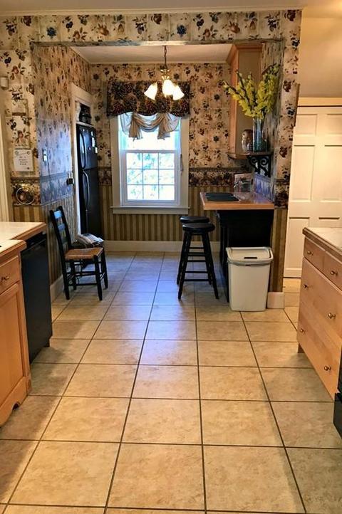 42 Church St, Ware, MA 01082 photo 10