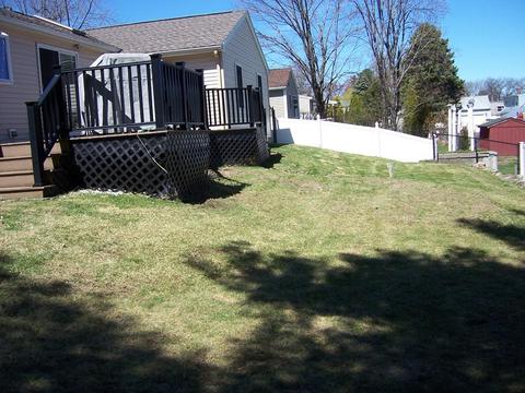 83 Robak Dr, Chicopee, MA 01020 photo 2