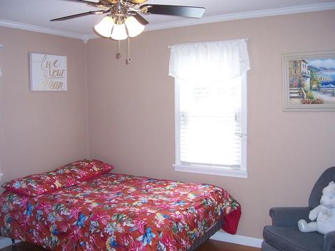 83 Robak Dr, Chicopee, MA 01020 photo 11