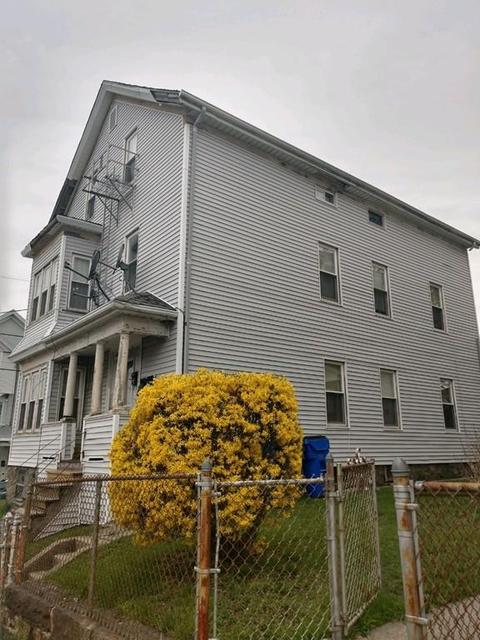 272 Sprague St, Fall River, MA 02724 photo 2