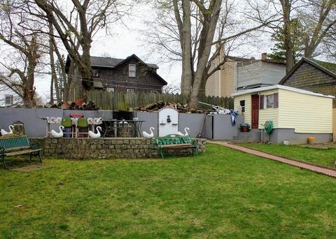 531 Tecumseh St, Fall River, MA 02721 photo 4
