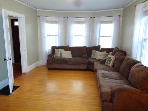 12 Boden St, Beverly, MA 01915 photo 6