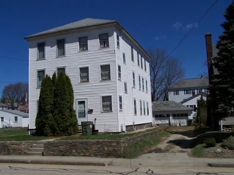 129 Lake St, Webster, MA 01570 photo 1