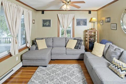22 Edgewater Rd, Hull, MA 02045 photo 4