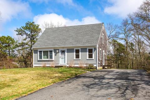 140 White Moss Dr, Barnstable, MA 02648 photo 2