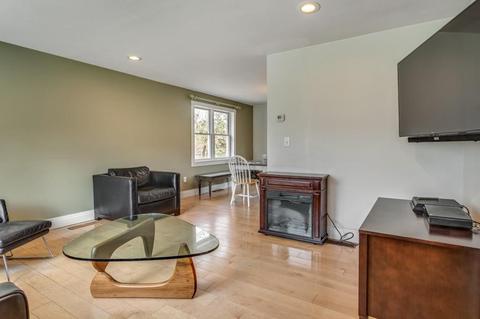 140 White Moss Dr, Barnstable, MA 02648 photo 8