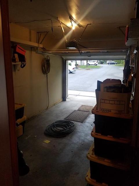 33 Castlegate Dr #A, Springfield, MA 01129 photo 12