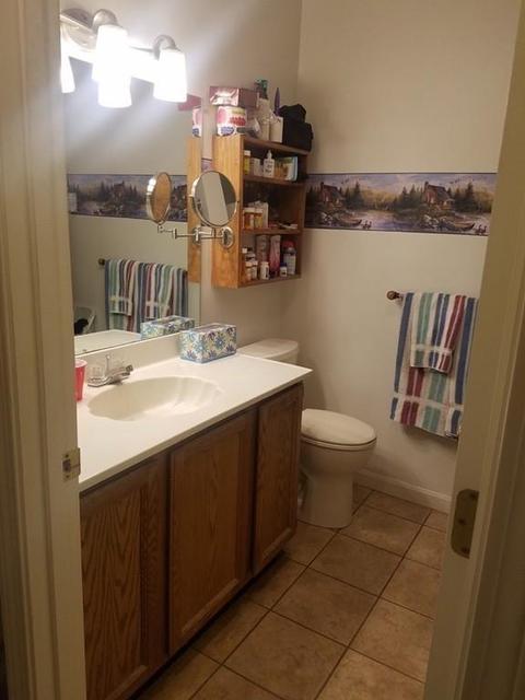 33 Castlegate Dr #A, Springfield, MA 01129 photo 26