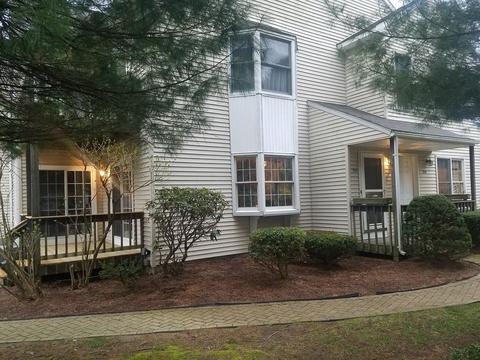 33 Castlegate Dr #A, Springfield, MA 01129 photo 1
