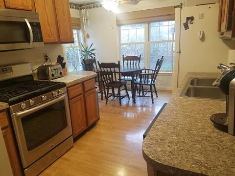 33 Castlegate Dr #A, Springfield, MA 01129 photo 9