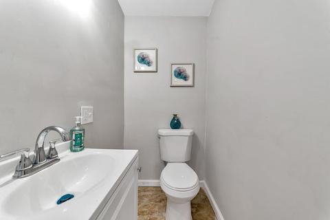 40 Parkwood St, Springfield, MA 01108 photo 29