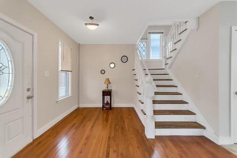 40 Parkwood St, Springfield, MA 01108 photo 13