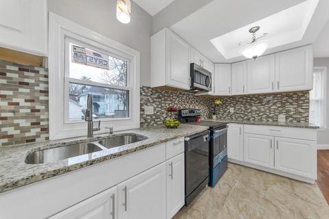 40 Parkwood St, Springfield, MA 01108 photo 18
