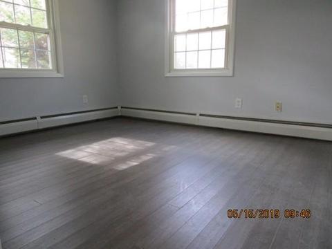 22 Trinity St, Danvers, MA 01923 photo 15